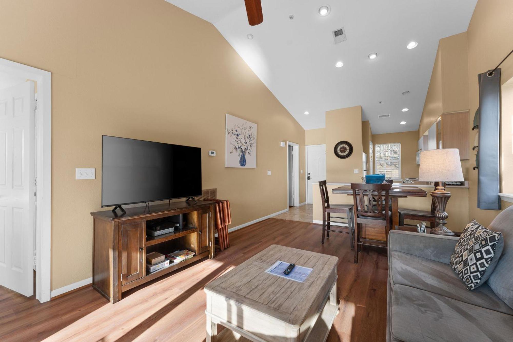 Cozy Top Floor 2Br Condo With View And Amenities!! Branson Esterno foto